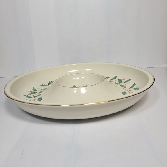 Vintage Lenox Holiday Chip and Dip, Holly Berries & Gold Trim. Christmas Dish - Picture 3 of 6